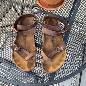 Birkenstock YARA - Oiled Leather